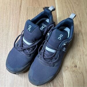 ON women’s hiking Cloud shoes.